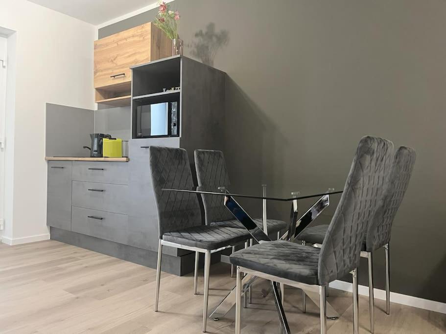 Staywell For 4 In The City I Parking I Wifi I Netflix Paderborn Buitenkant foto